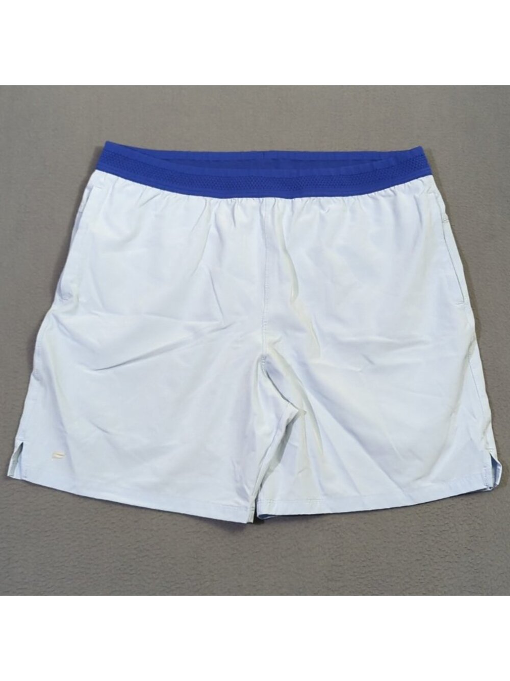 Fabletics Shorts Men's XL (estimated) The Fundamental Short Stretch Athletic 7”